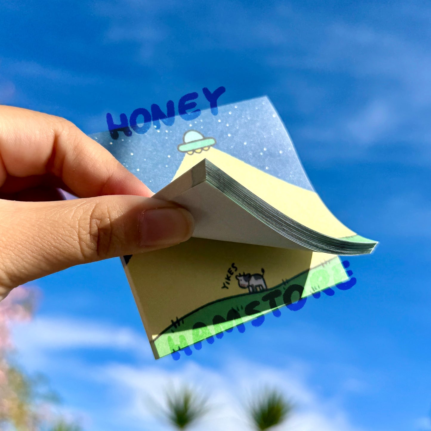 UFO Cow Alien | Funny Cute Sticky Note | Gifts Under 10 | Novelty Stationary Present | For Office School