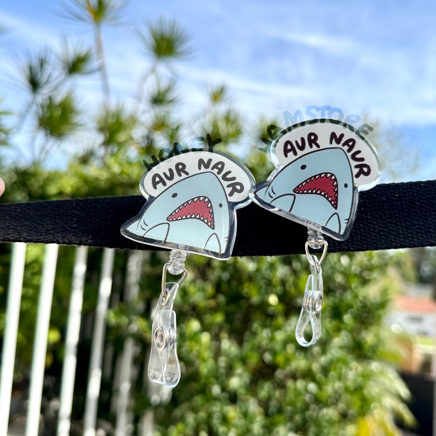 Shark Aur Naur Badge Reel with ID Belt Alligator Clip Cute Design Acrylic for Children Gift Work Accessories Nurses Medical Teacher Student